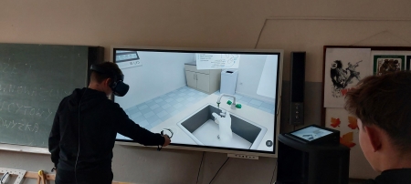 Chemia w nowoczesnym wydaniu – eksperymenty na Empiriuszu